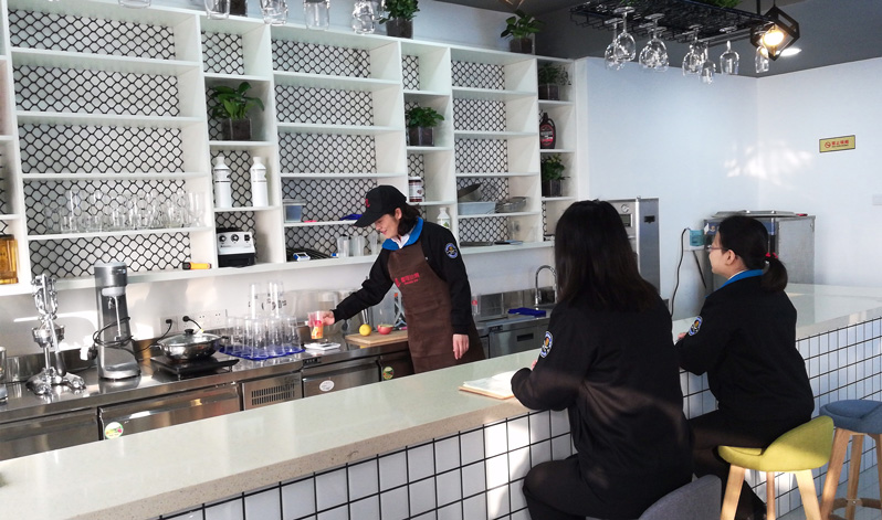奶茶加盟店大概多少钱