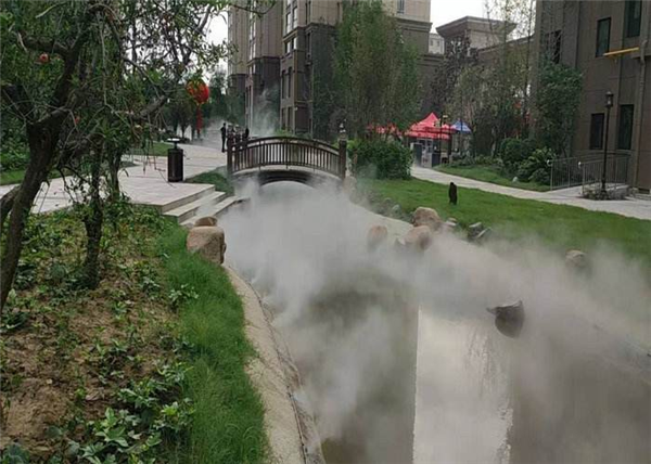假山餐厅人工造雾对景区好处