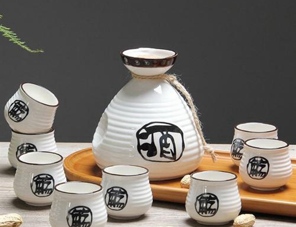 茅台镇酱香白酒放心消费